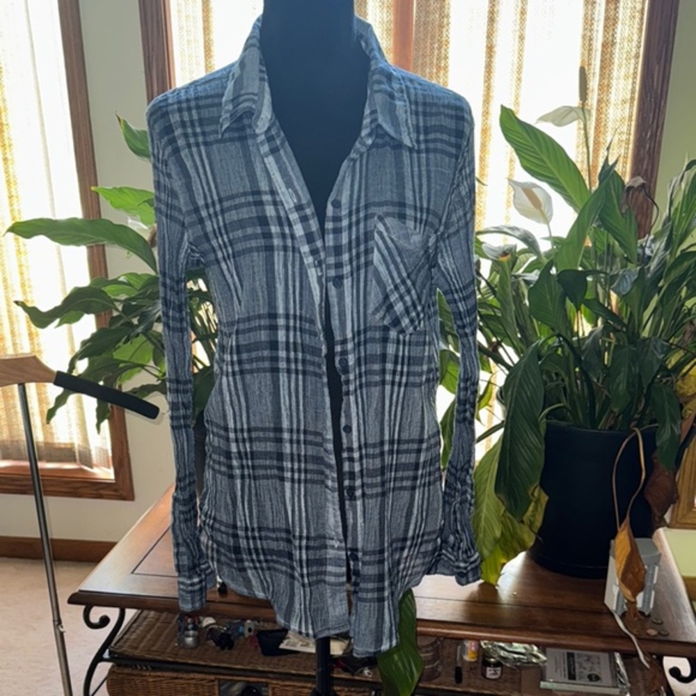 Lucky Brand Blue and White Long Sleeve Button Down Shirt